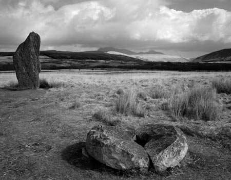 Standing-Stones-Machrie-bw